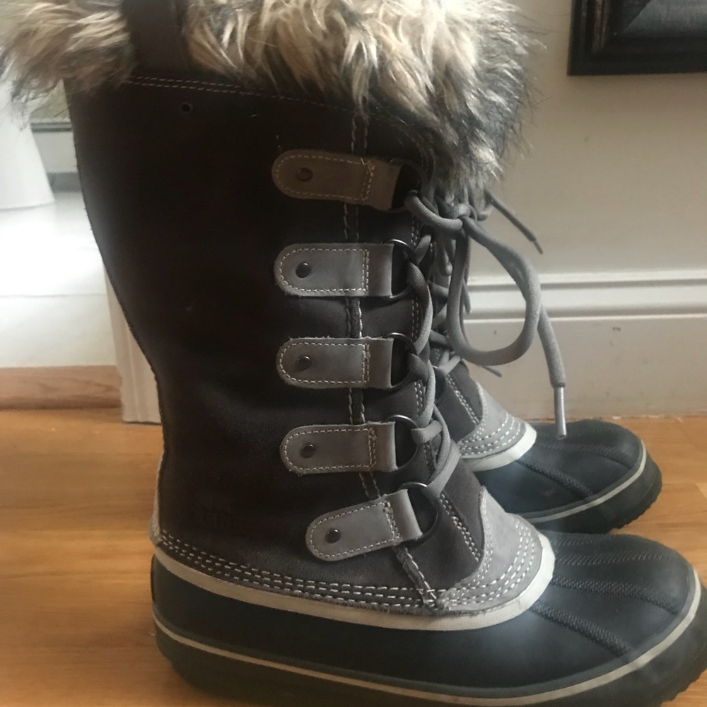 Sorel boots. Great condition
